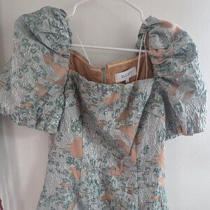 Jacquard puff sleeve dress size L